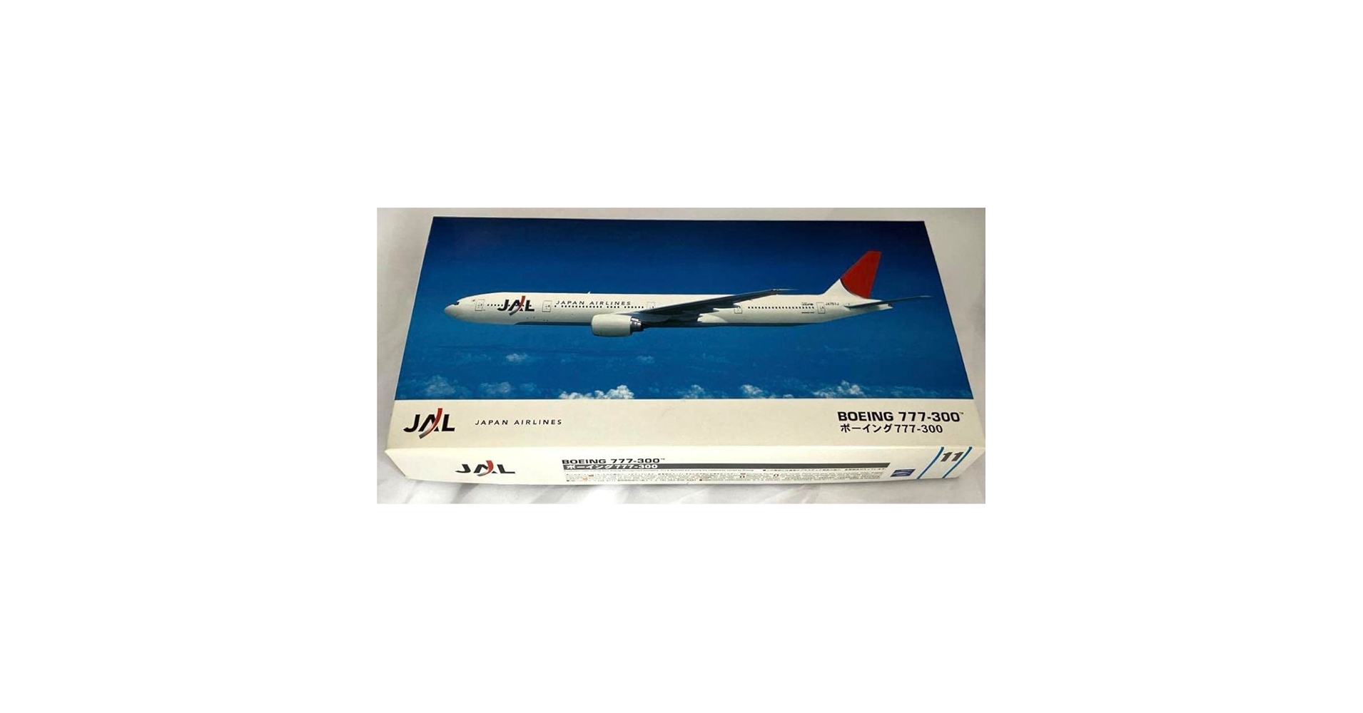 日本航空 Boeing 777-300ER スケール1:200 JAL日本航空 B777-300ER 1/200スケール JCWings 1:400 and 1:200